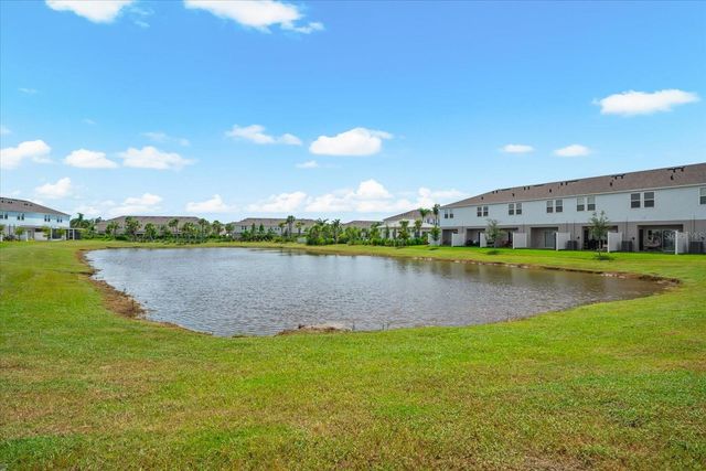 8701 WINTER BREEZE, Sarasota, FL 34241