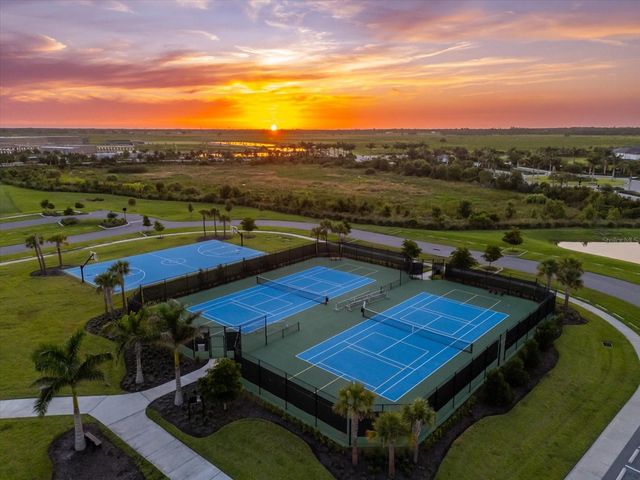 8701 WINTER BREEZE, Sarasota, FL 34241