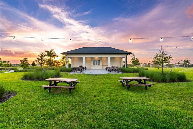 8701 WINTER BREEZE, Sarasota, FL 34241