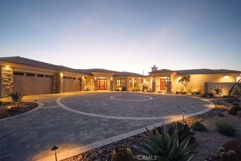 Image 1 of property listing at 12457 Rancho Heights Road, Pala, CA 92059
