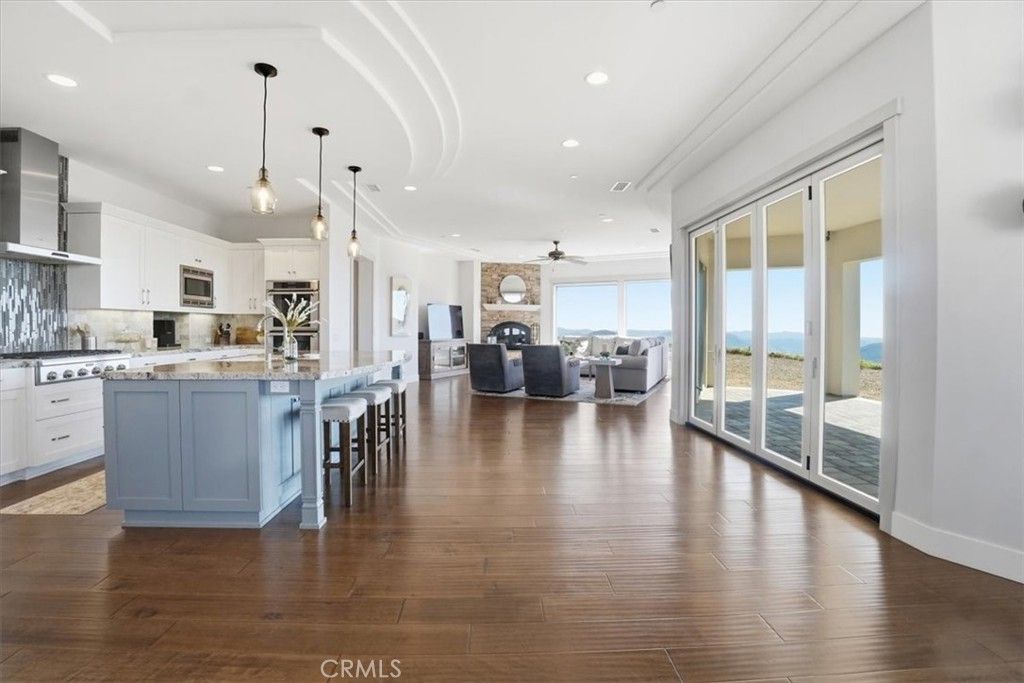 Image 7 of property listing at 12457 Rancho Heights Road, Pala, CA 92059