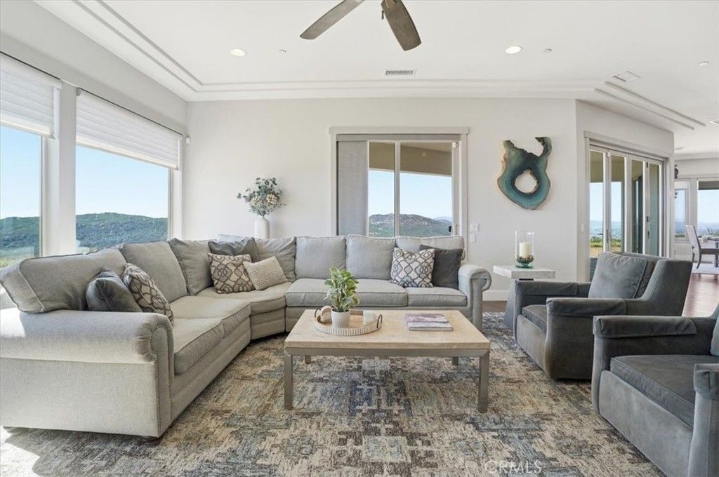 Image 9 of property listing at 12457 Rancho Heights Road, Pala, CA 92059