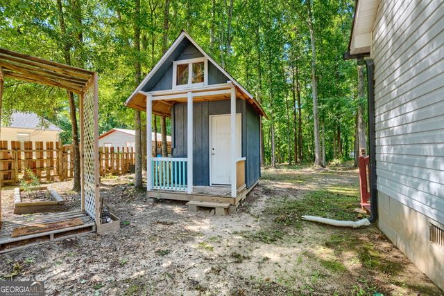 1209 N Hampton Drive, Hampton, GA 30228