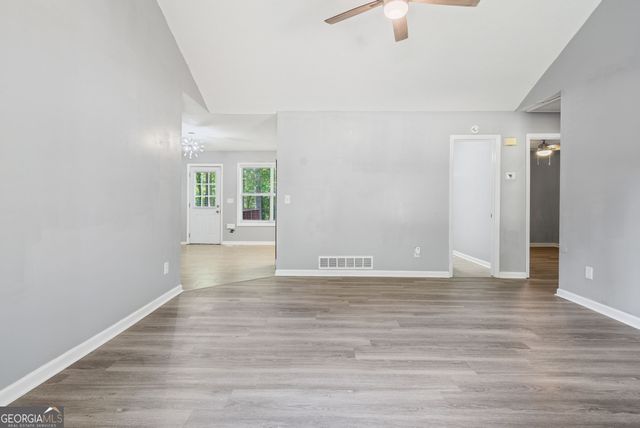 1209 N Hampton Drive, Hampton, GA 30228