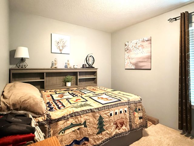 11889 Williams Highway, Grants Pass, OR 97527