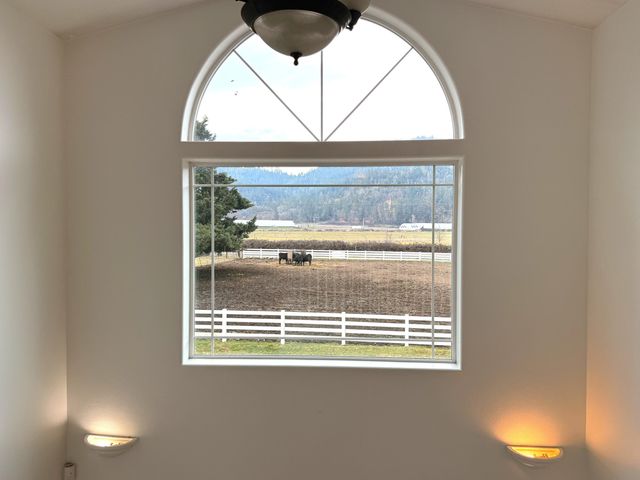 11889 Williams Highway, Grants Pass, OR 97527