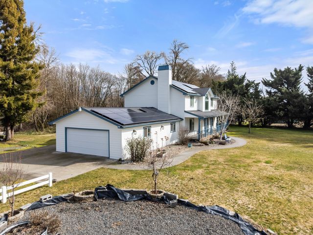 11889 Williams Highway, Grants Pass, OR 97527