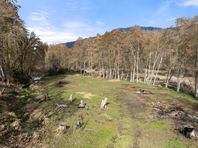 11889 Williams Highway, Grants Pass, OR 97527