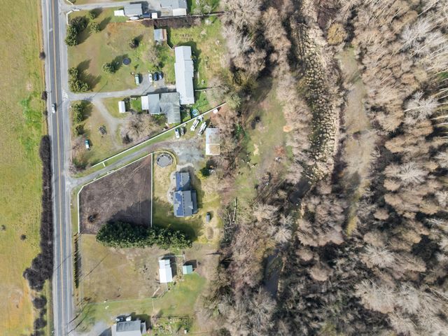 11889 Williams Highway, Grants Pass, OR 97527