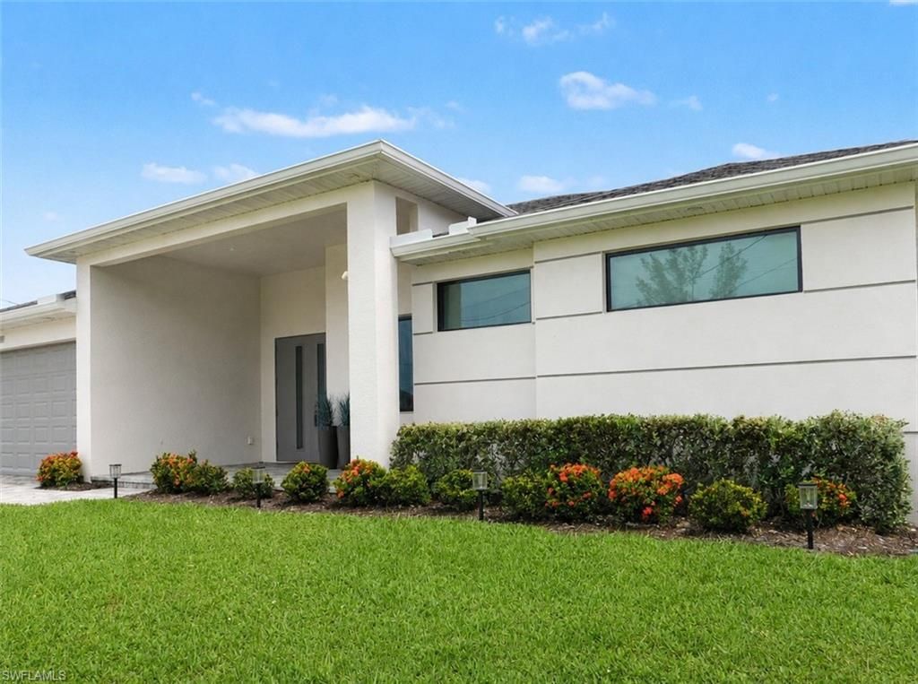 2019 SW 28th LN, CAPE CORAL, FL 33914 — exterior