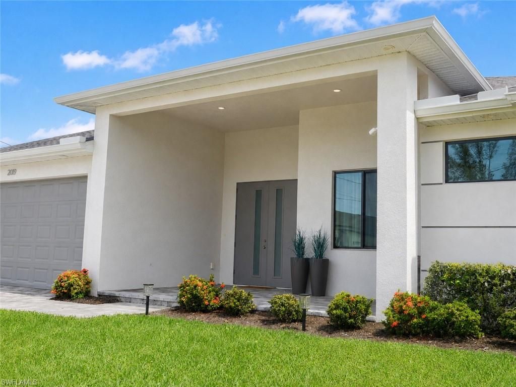 2019 SW 28th LN, CAPE CORAL, FL 33914 — photo 2