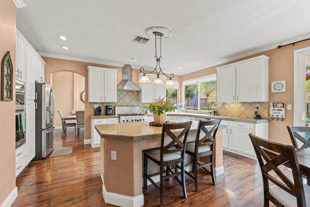 3882 Meadow Wood Drive, El Dorado Hills, CA 95762