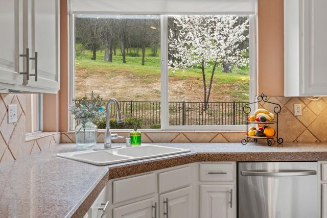 3882 Meadow Wood Drive, El Dorado Hills, CA 95762