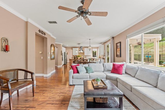 3882 Meadow Wood Drive, El Dorado Hills, CA 95762