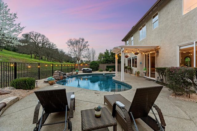 3882 Meadow Wood Drive, El Dorado Hills, CA 95762