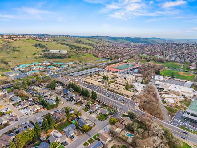 3882 Meadow Wood Drive, El Dorado Hills, CA 95762