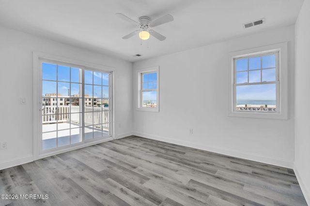 29 Hamilton Avenue, Seaside Heights, NJ 08751