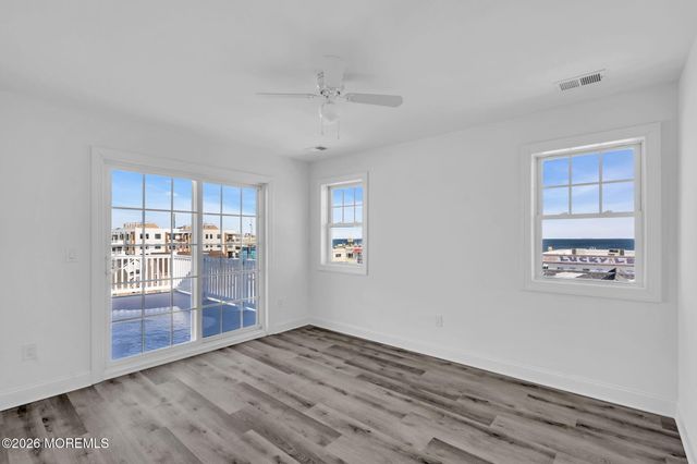 29 Hamilton Avenue, Seaside Heights, NJ 08751