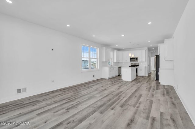 29 Hamilton Avenue, Seaside Heights, NJ 08751