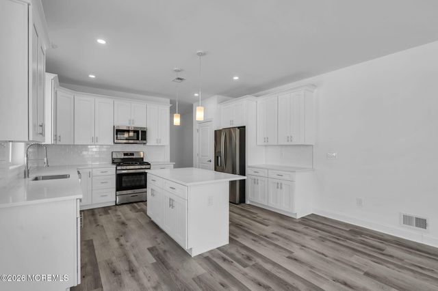 29 Hamilton Avenue, Seaside Heights, NJ 08751