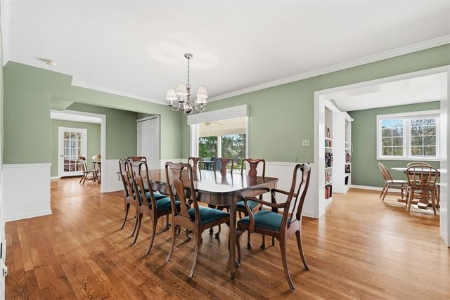 1001 Fox Chapel Road, Fox Chapel, PA 15238