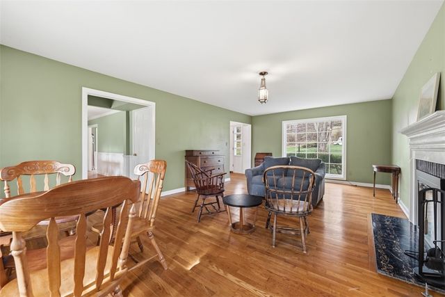 1001 Fox Chapel Road, Fox Chapel, PA 15238