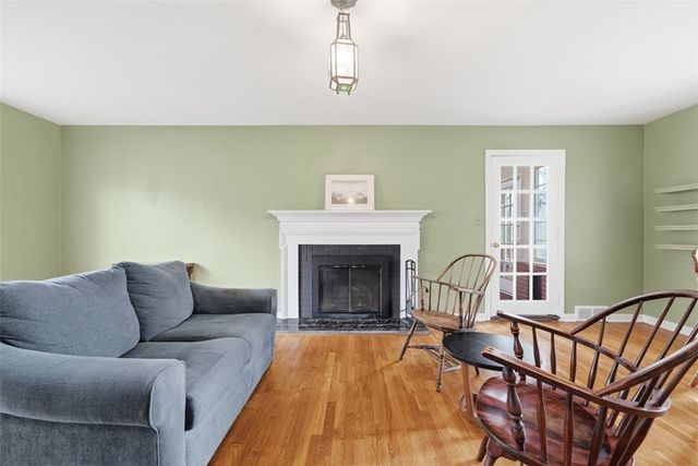 1001 Fox Chapel Road, Fox Chapel, PA 15238