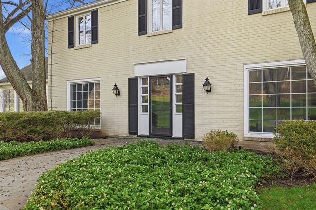 1001 Fox Chapel Road, Fox Chapel, PA 15238