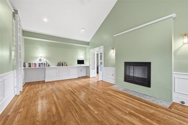 1001 Fox Chapel Road, Fox Chapel, PA 15238