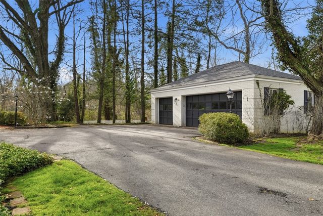 1001 Fox Chapel Road, Fox Chapel, PA 15238