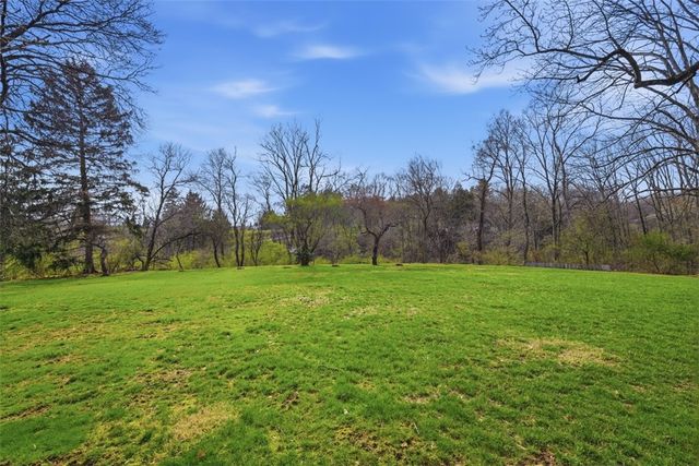 1001 Fox Chapel Road, Fox Chapel, PA 15238