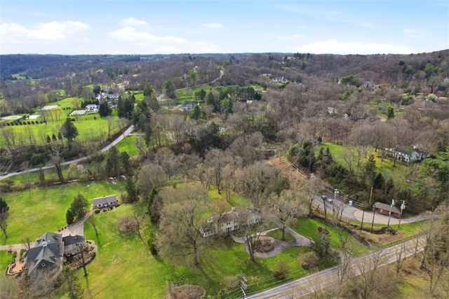 1001 Fox Chapel Road, Fox Chapel, PA 15238