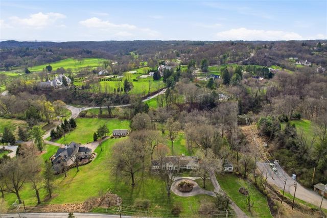 1001 Fox Chapel Road, Fox Chapel, PA 15238