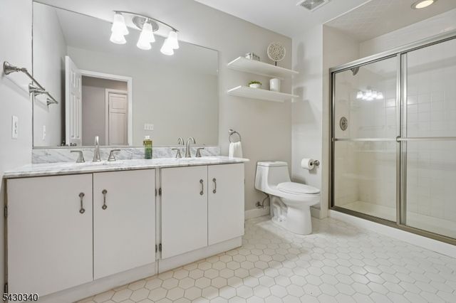 137 Kingston Ct, Madison Boro, NJ 07940
