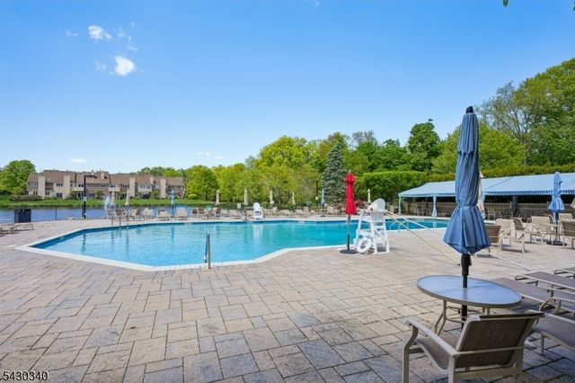 137 Kingston Ct, Madison Boro, NJ 07940