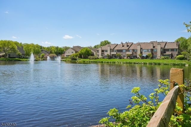 137 Kingston Ct, Madison Boro, NJ 07940