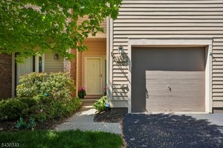 137 Kingston Ct, Madison Boro, NJ 07940