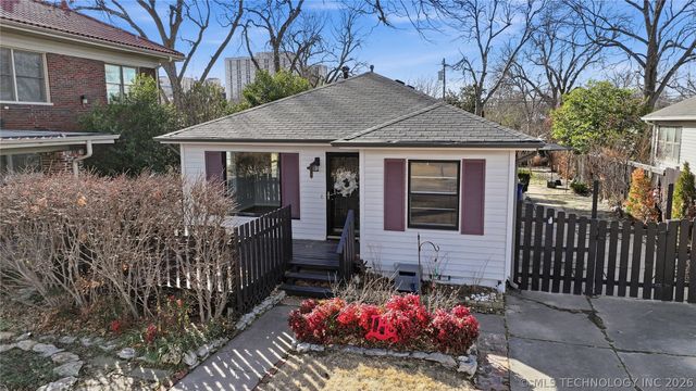 1746 S Yorktown Avenue, Tulsa, OK 74104