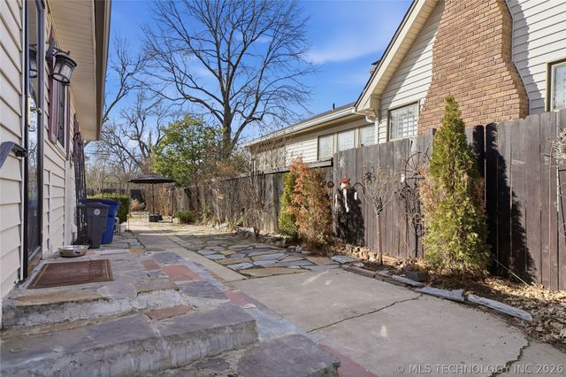 1746 S Yorktown Avenue, Tulsa, OK 74104