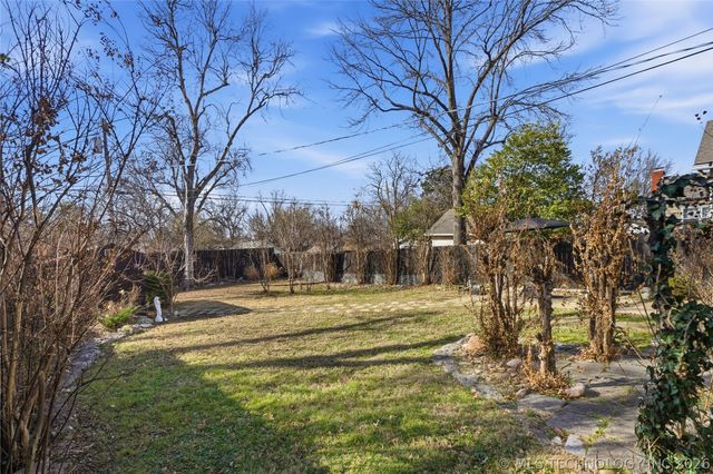 1746 S Yorktown Avenue, Tulsa, OK 74104