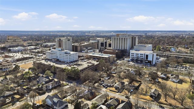 1746 S Yorktown Avenue, Tulsa, OK 74104