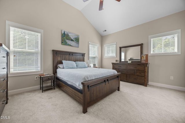 208 Log Pond Court, Apex, NC 27502