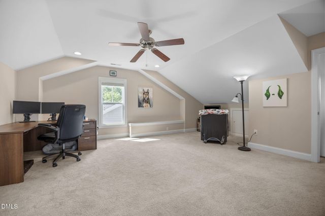 208 Log Pond Court, Apex, NC 27502