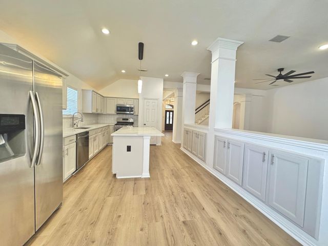 28006 S Rusty Hawthorne Drive, Katy, TX 77494