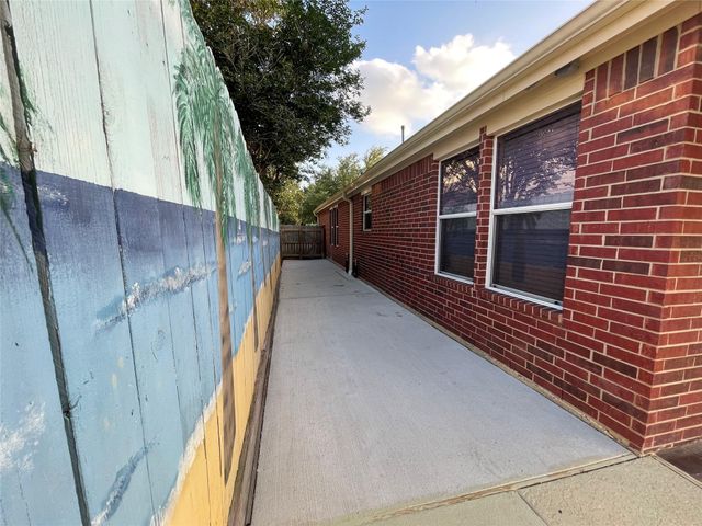 28006 S Rusty Hawthorne Drive, Katy, TX 77494