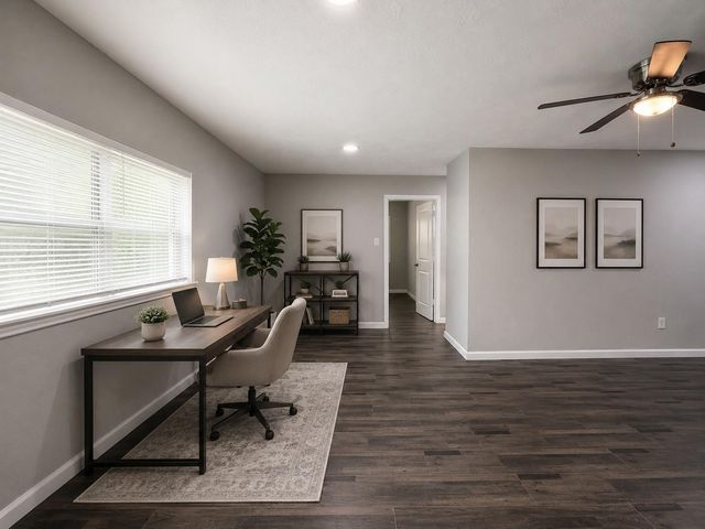 7515 Bayway Drive 3, Baytown, TX 77520