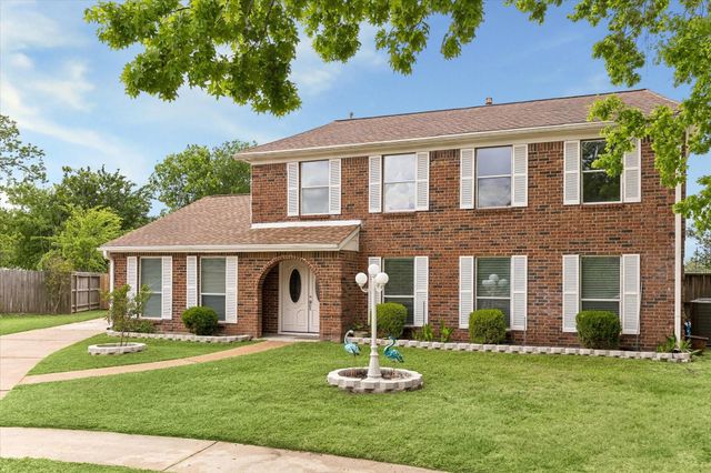 5015 Kleinmeadow Court, Houston, TX 77066