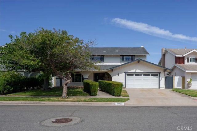 17122 Pleasant Circle, Huntington Beach, CA 92649