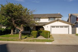17122 Pleasant Circle, Huntington Beach, CA 92649