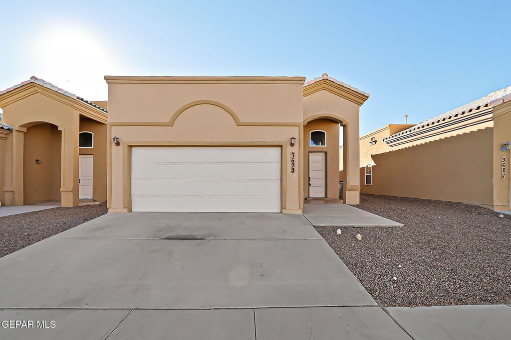 3625 GRAND BAHAMAS Drive, El Paso, TX 79936